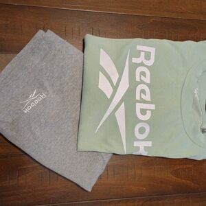 Reebok Women's Green and Gray Shirt Set